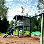 Arka Puhkemajad *